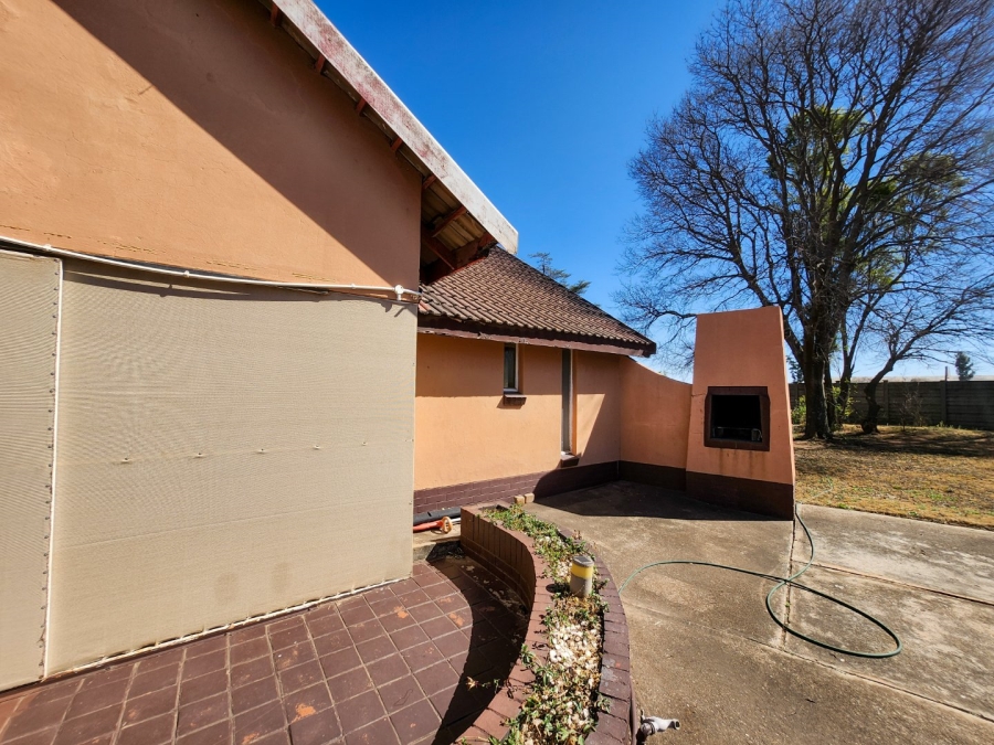 3 Bedroom Property for Sale in Stilfontein North West